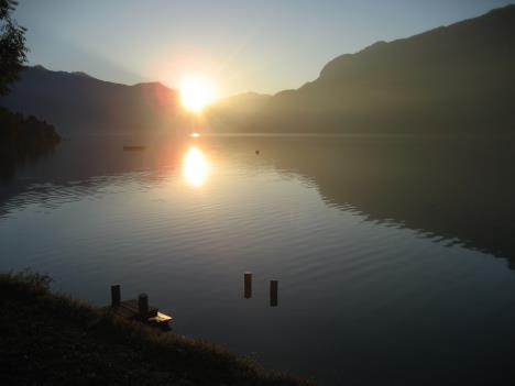 Brienzersee 056.jpg   9kb   26.03.2021 22:38:18